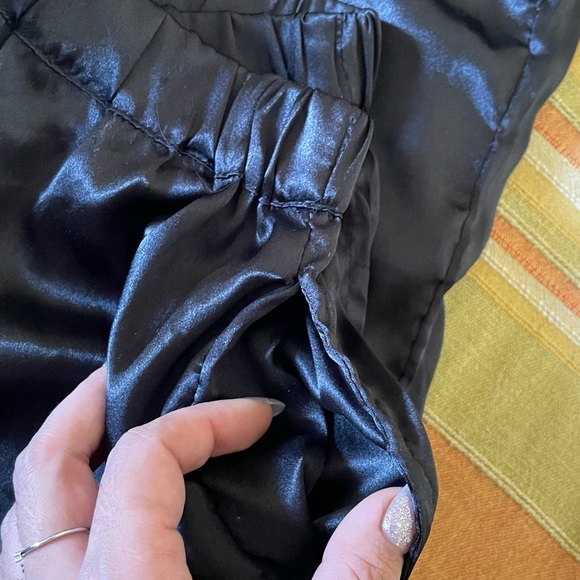 Black satin trousers - Picture 5 of 5